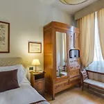Dei Guelfi Bed & Breakfast 4*